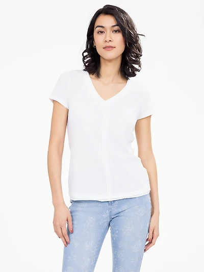 Short-sleeve semi-fitted t-shirt