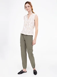 Semi-fitted tank top