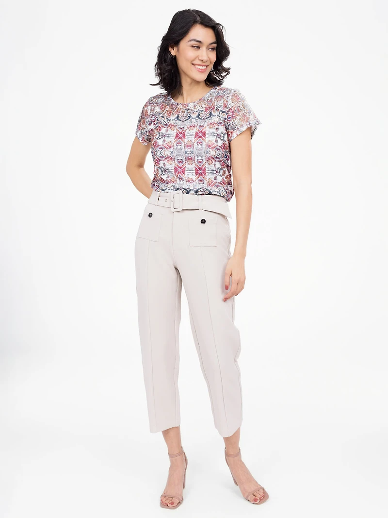 Straight semi-fitted capri