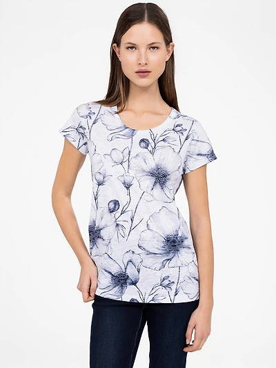 Short-sleeve semi-fitted t-shirt