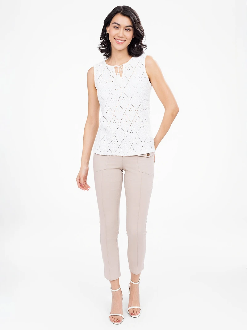 Semi-fitted tank top