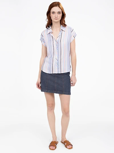 Blouse à manches courtes avec boutons