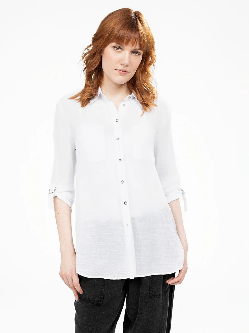 Loose tunic with buttons