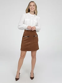 Long-sleeve semi-fitted blouse with buttons