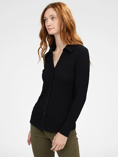 Blouse semi-ajustée à manches longues avec boutons