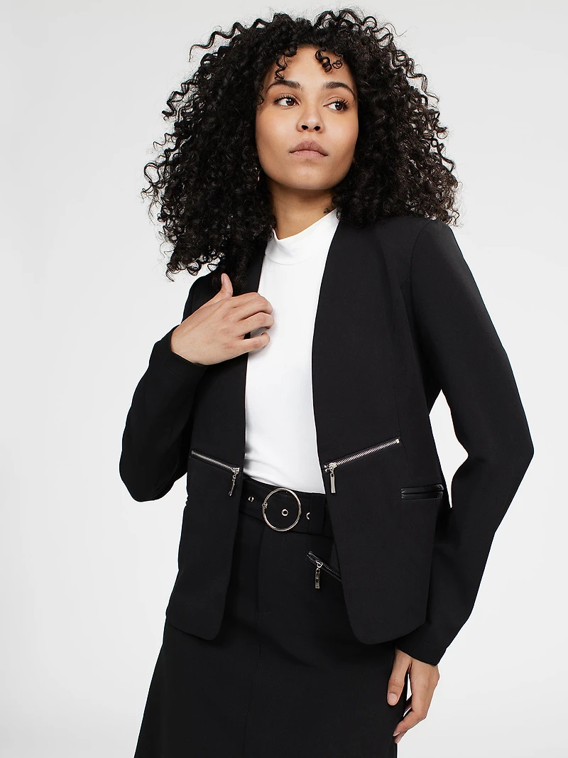 Veste écourtée ajustée en tricot à manches longues