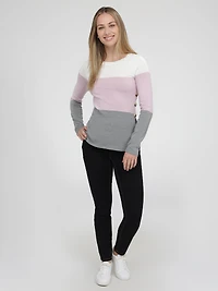 Long-sleeve semi-fitted pullover sweater
