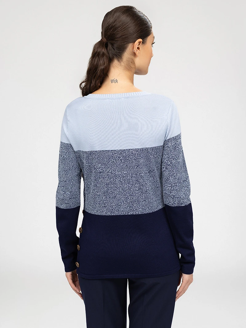 Long-sleeve semi-fitted pullover sweater
