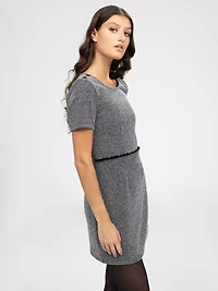 Short-sleeve semi-fitted tunic