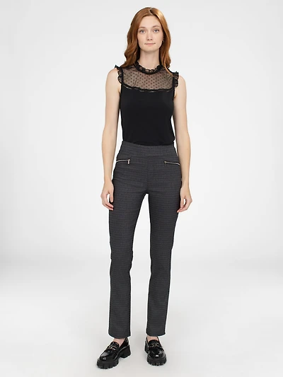 Straight fitted pull-on pant