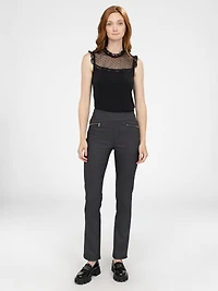Straight fitted pull-on pant