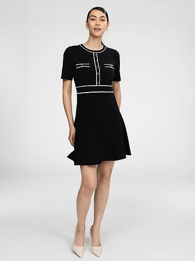 ROBE/DRESS