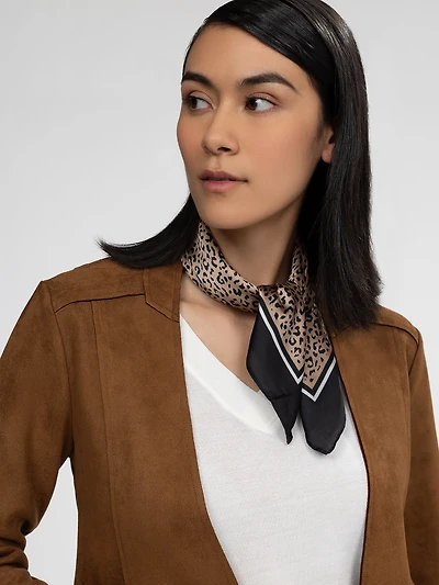Squared scarf