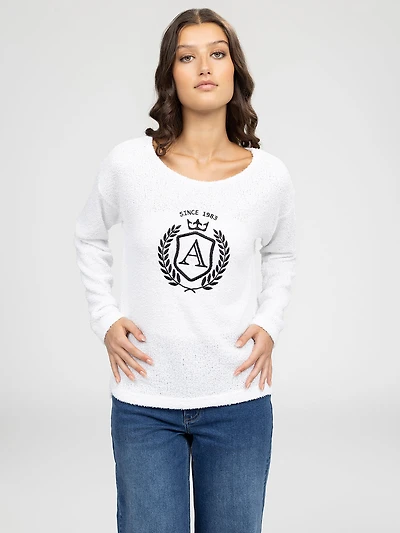 Long-sleeve semi-fitted t-shirt