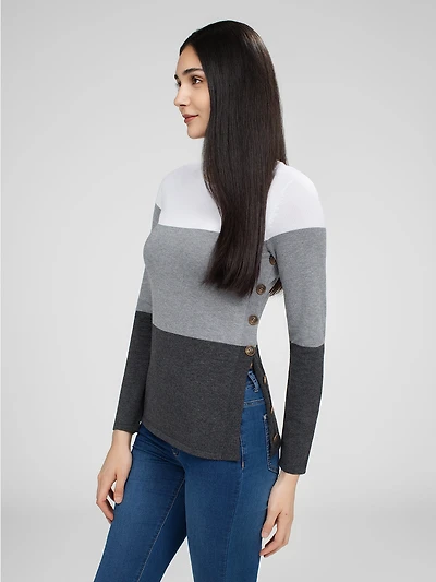 Long-sleeve semi-fitted pullover sweater