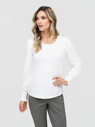 Long-sleeve t-shirt