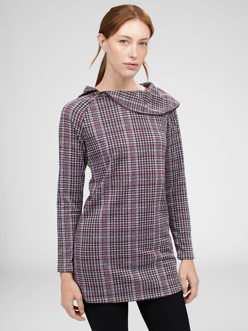 Long-sleevesemi-fitted knit tunic