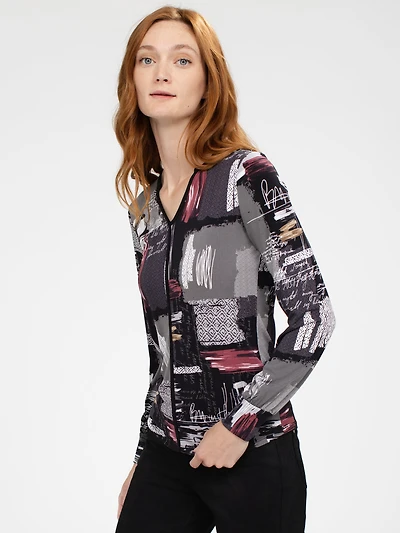 Long-sleeve semi-fitted t-shirt