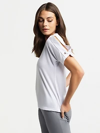 Short-sleeve t-shirt