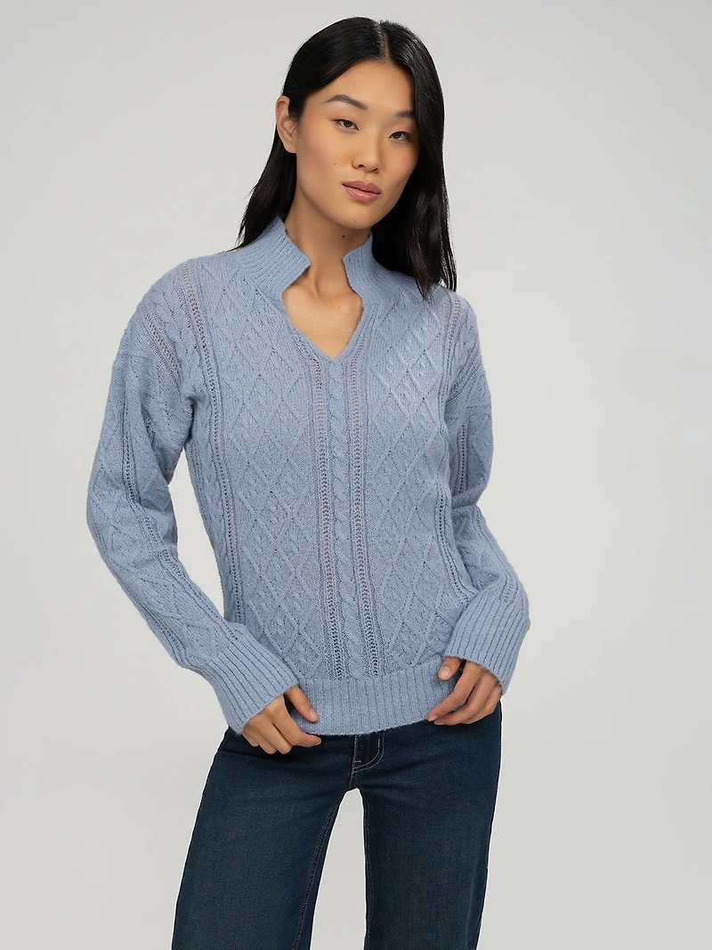 Long-sleeve loose pullover sweater