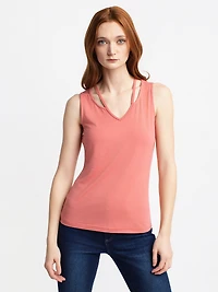 Semi-fitted tank top
