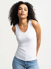 Semi-fitted tank top