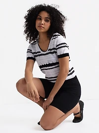 Short-sleeve pullover sweater