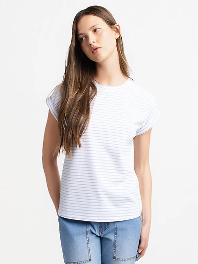 Short-sleeve t-shirt
