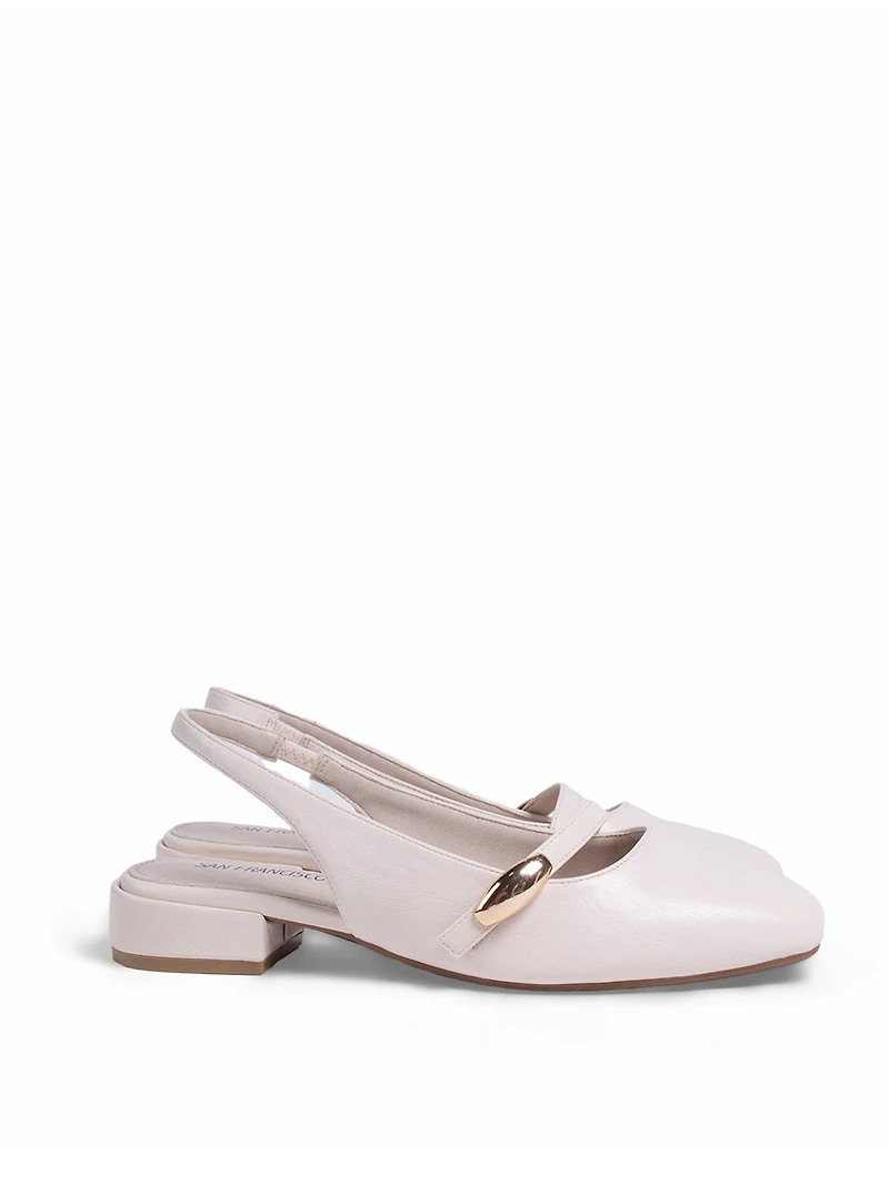 Chaussures à talon plats