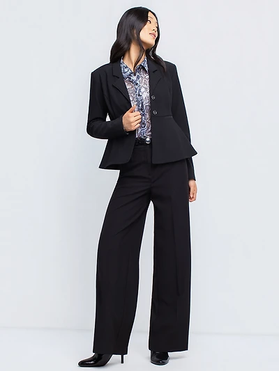 Fitted dressy long-sleeve blazer