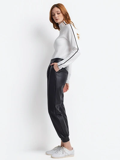 Pull-on wide-leg pants