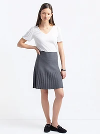 Jupe courte évasée en tricot