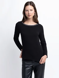 Long-sleeve T-shirt