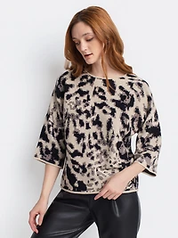 Long-sleeve knit sweater