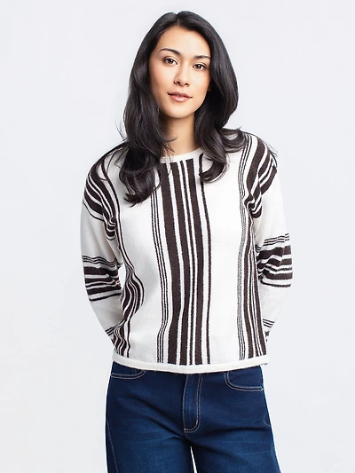 Loose-fit long-sleeve sweater