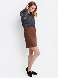 Knee-length A-line skirt