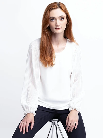 Long-sleeve T-shirt
