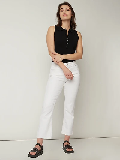 Semi-flared 7/8 jean
