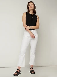 Semi-flared 7/8 jean