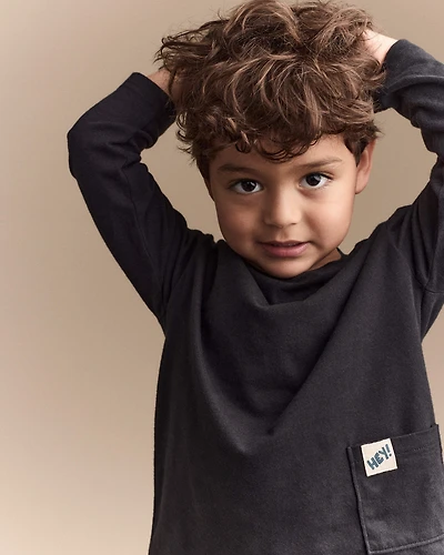 Toddler 'Hey' Long-Sleeve Pocket Tee - Black