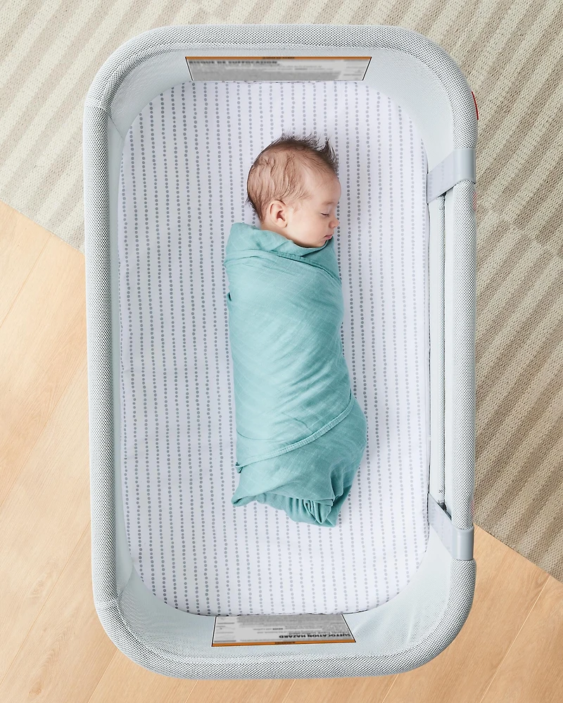 Cozy-Up 2-in-1 Bedside Sleeper & Bassinet Fitted Sheet - Grey Clouds