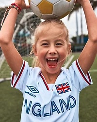 Kids 2-Piece Umbro England Soccer Jersey & Short Set - Red/Blue/White