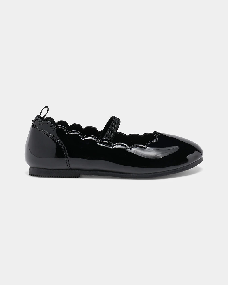 Toddler Girl Scallop Edge Shiny Dress Shoes - Black
