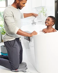 MOBY® Waterfall Bath Rinser - White