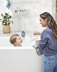 MOBY® Waterfall Bath Rinser - White