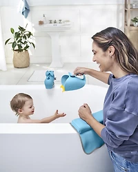 Moby Waterfall Bath Rinser