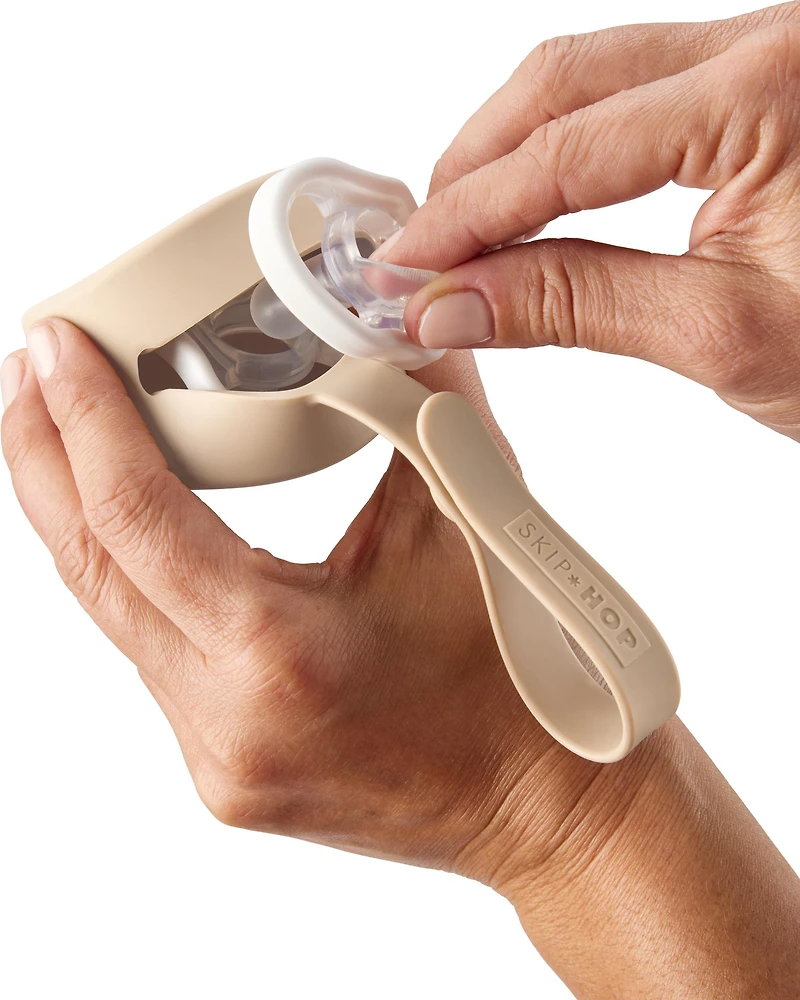 Silicone Pacifier Holder - Oat