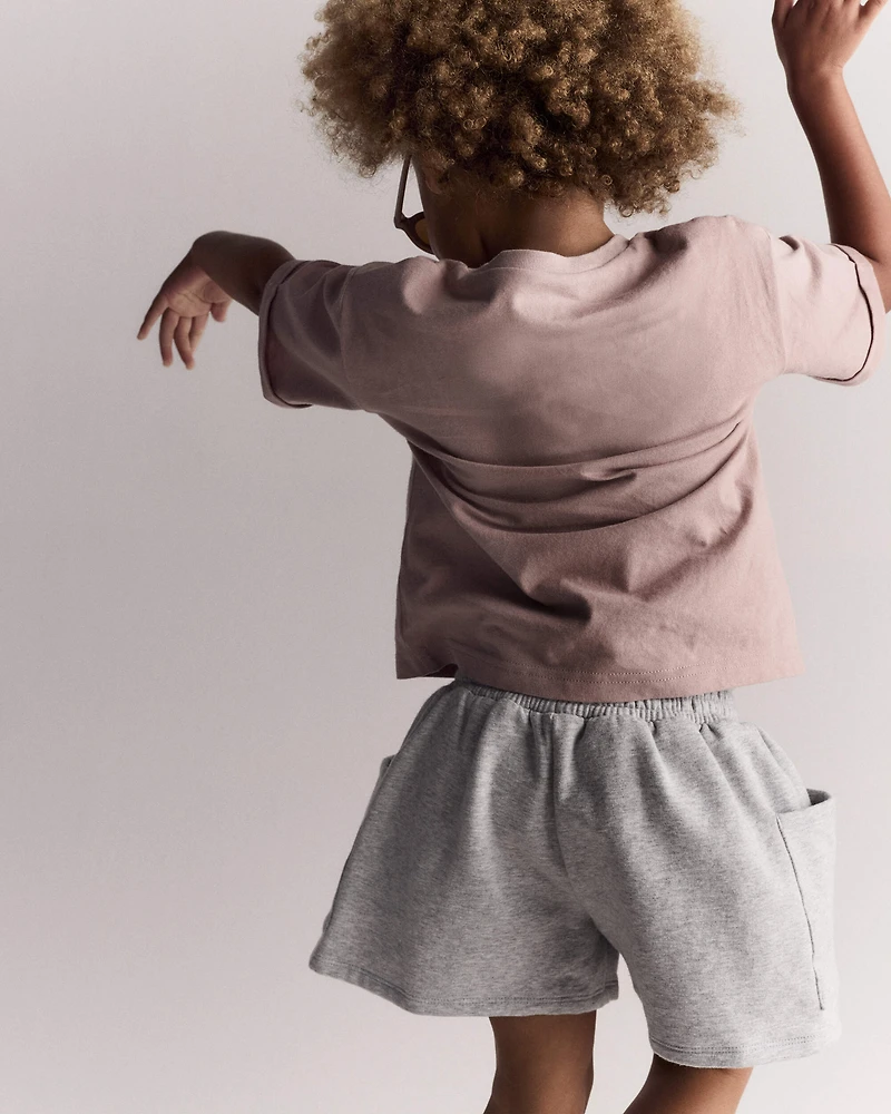 Toddler Girl Fleece Swing Shorts with Pockets – Heathered Grey