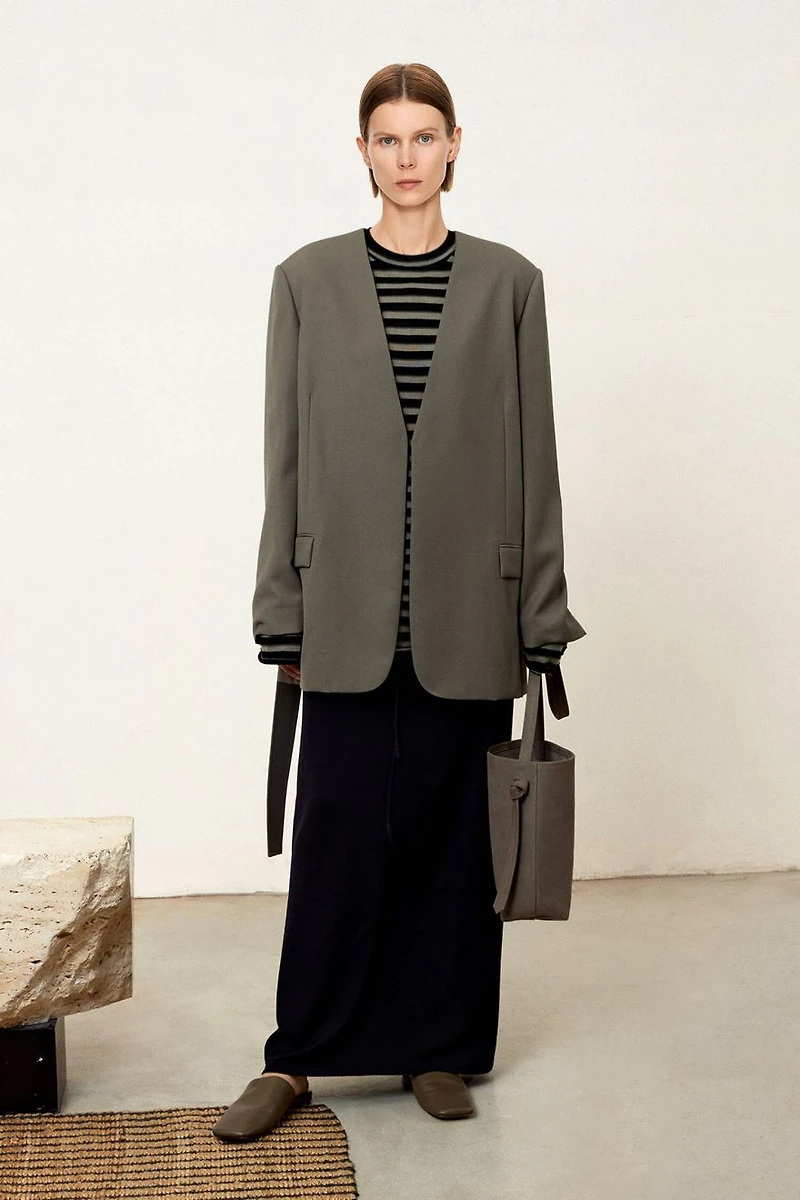 British Versatile Nubuck Leather Bucket Bag