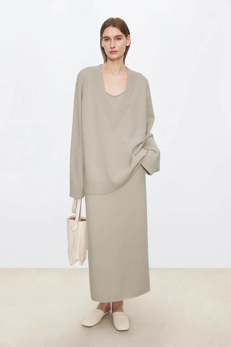 Cashmere-wool Deep V-neck Sweater